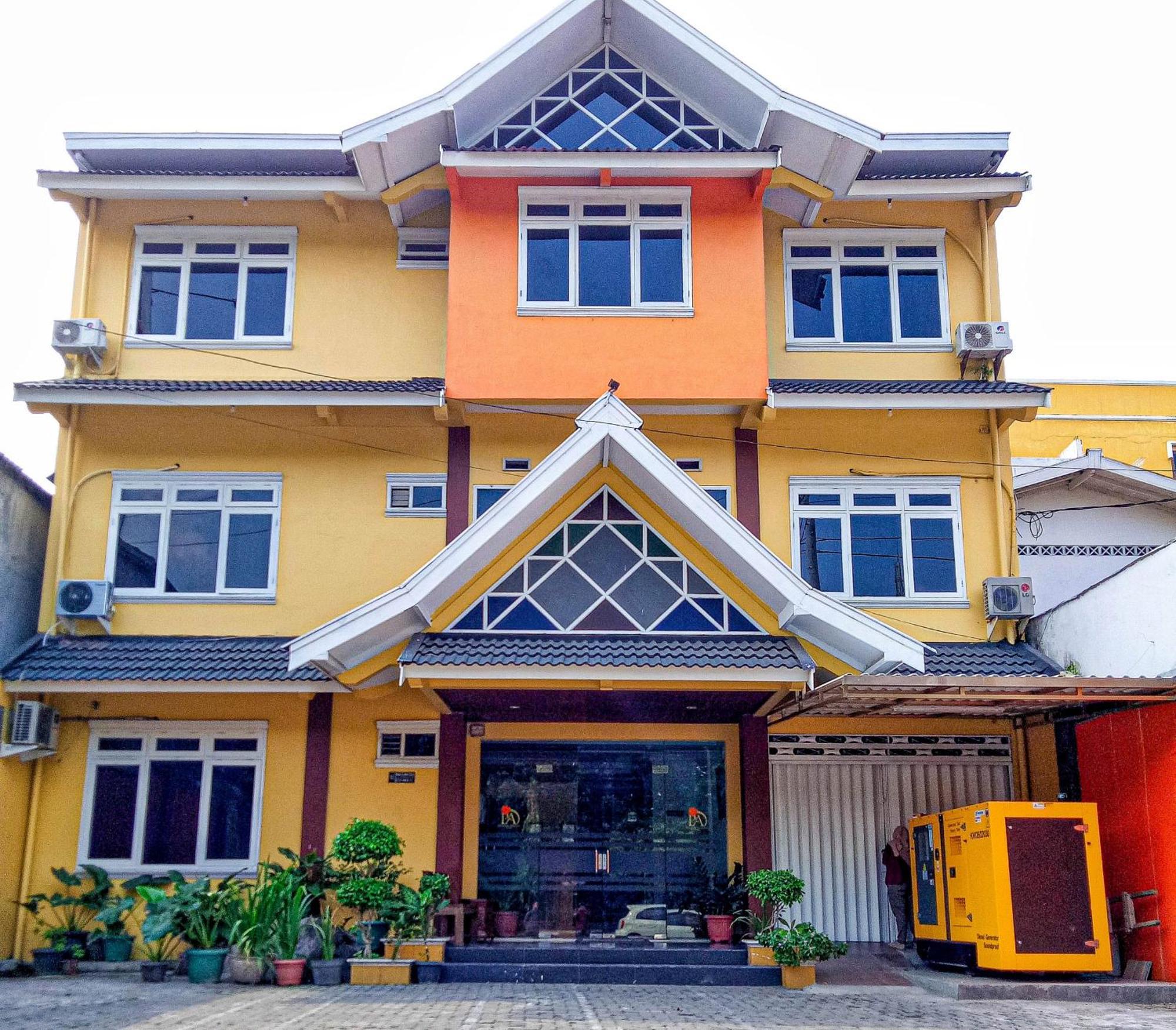 OYO 902 Hotel Pondok Anggun Maguwo Bagian luar foto