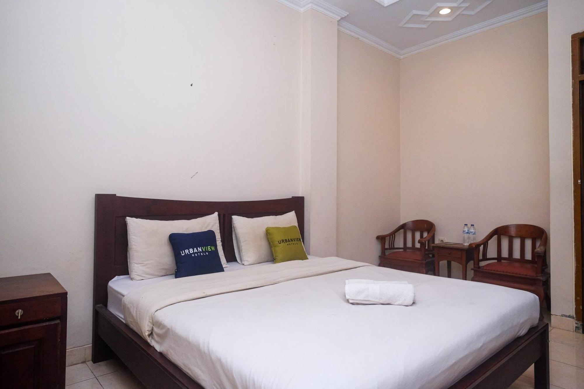 OYO 902 Hotel Pondok Anggun Maguwo Bagian luar foto