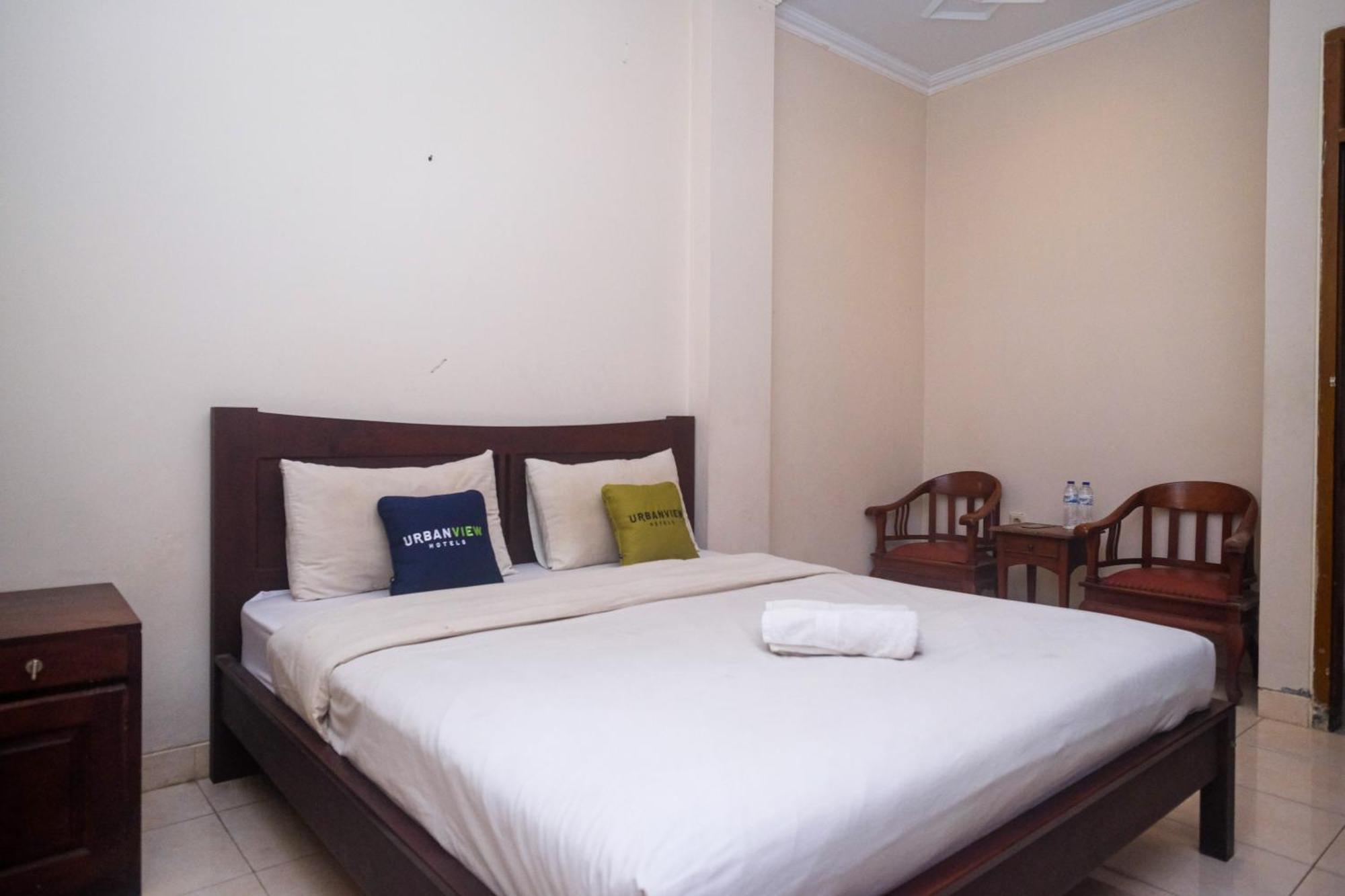 OYO 902 Hotel Pondok Anggun Maguwo Bagian luar foto