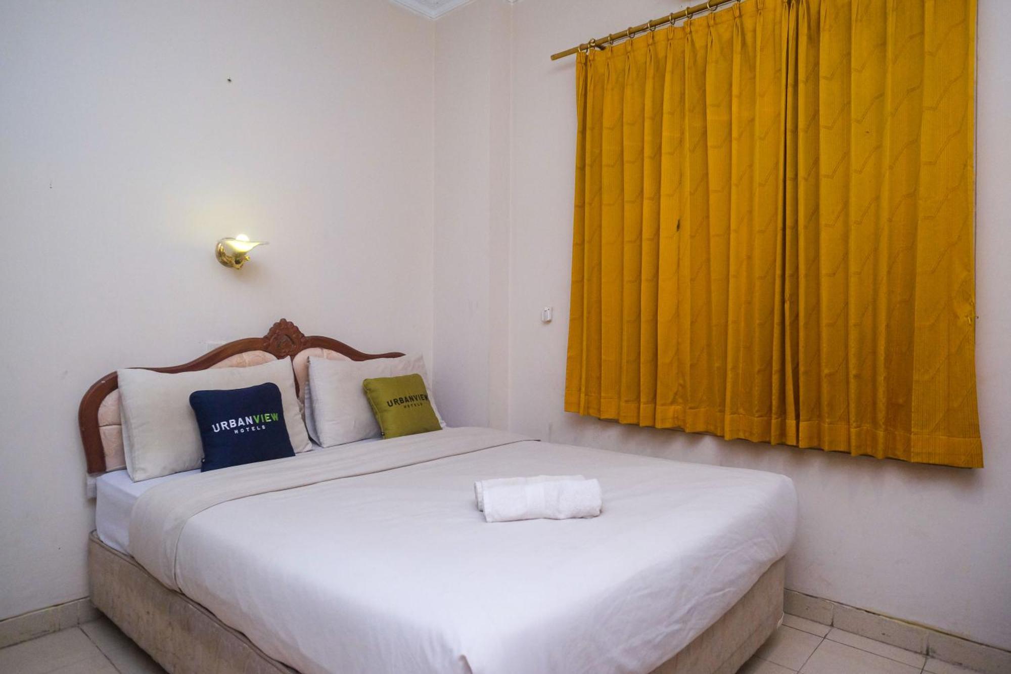 OYO 902 Hotel Pondok Anggun Maguwo Bagian luar foto