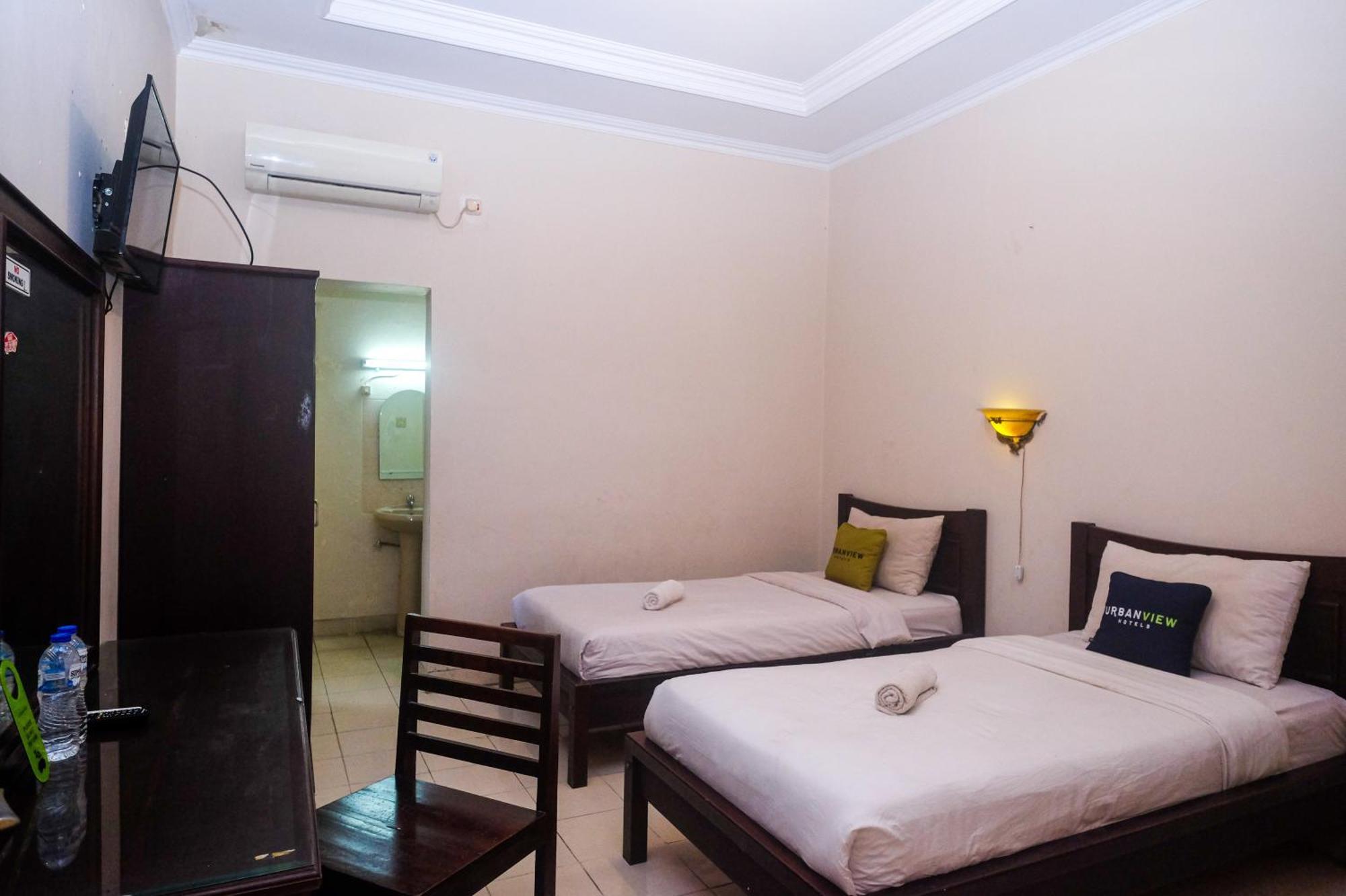 OYO 902 Hotel Pondok Anggun Maguwo Bagian luar foto