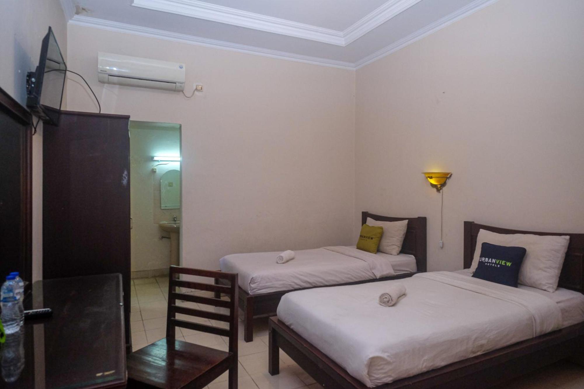 OYO 902 Hotel Pondok Anggun Maguwo Bagian luar foto