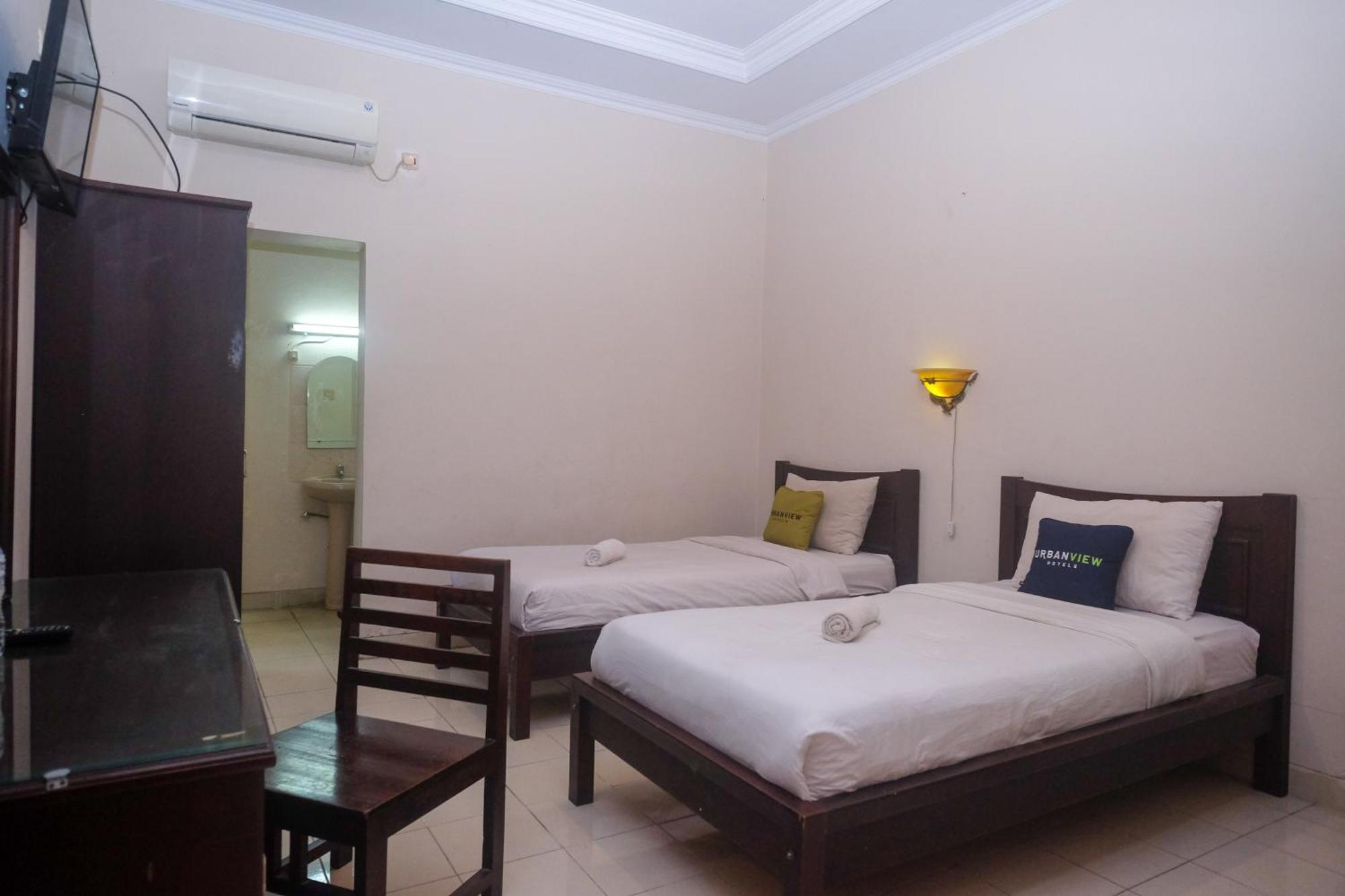 OYO 902 Hotel Pondok Anggun Maguwo Bagian luar foto