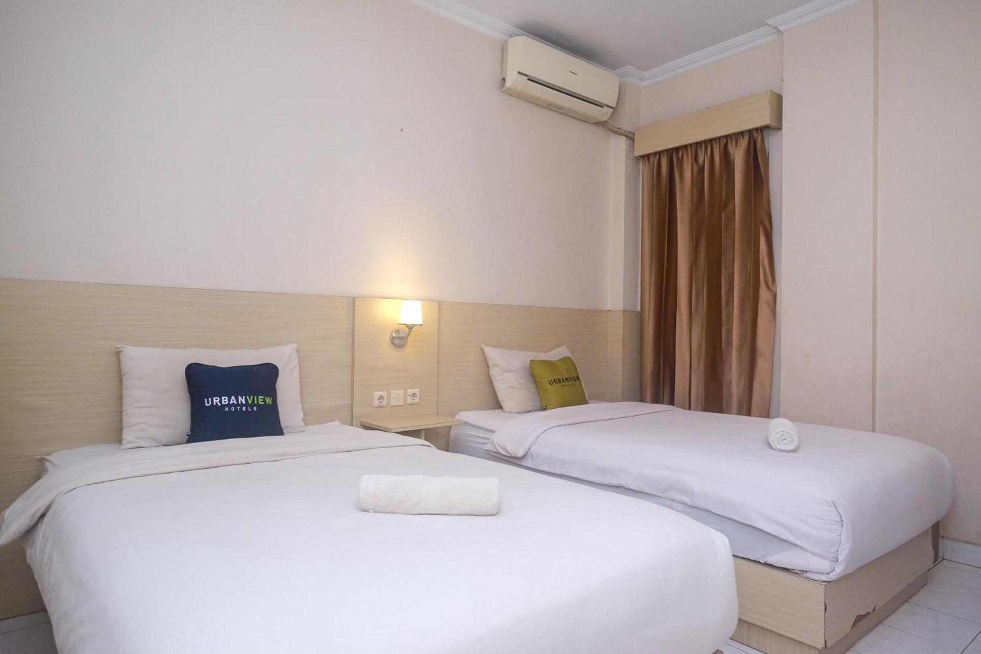 OYO 902 Hotel Pondok Anggun Maguwo Bagian luar foto