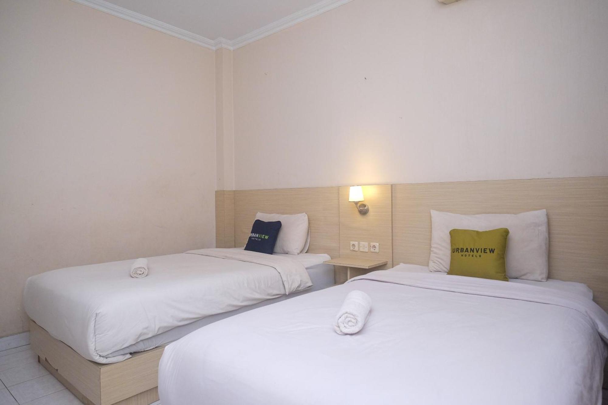 OYO 902 Hotel Pondok Anggun Maguwo Bagian luar foto