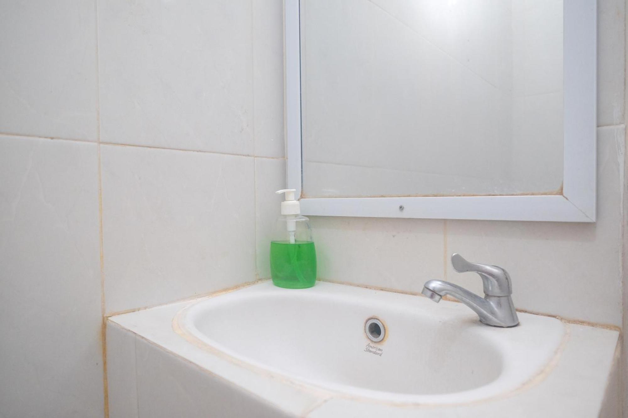 OYO 902 Hotel Pondok Anggun Maguwo Bagian luar foto